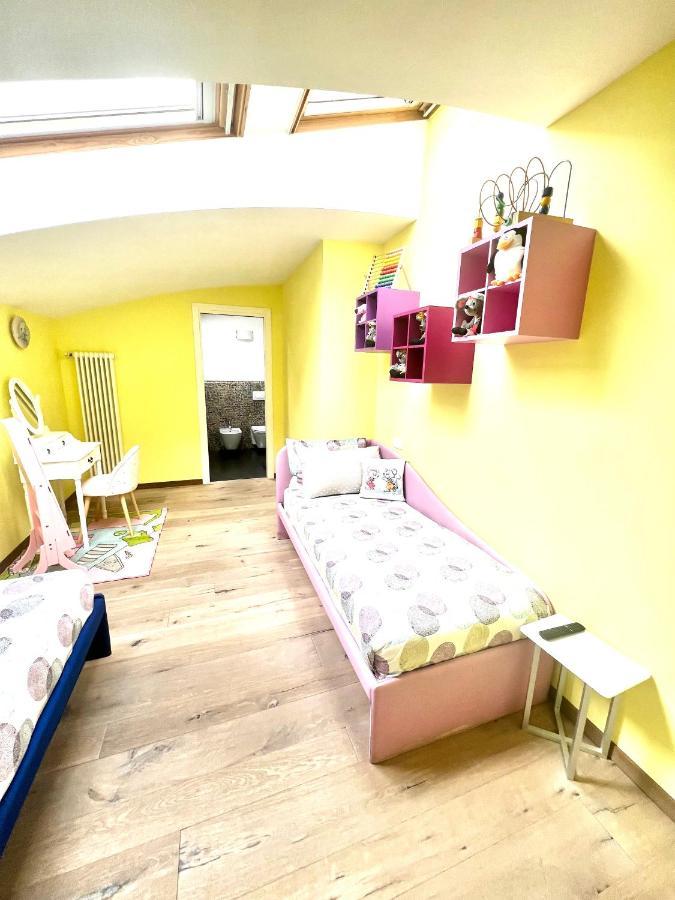 Apartamento Attico Darsena Nuova Rávena Exterior foto
